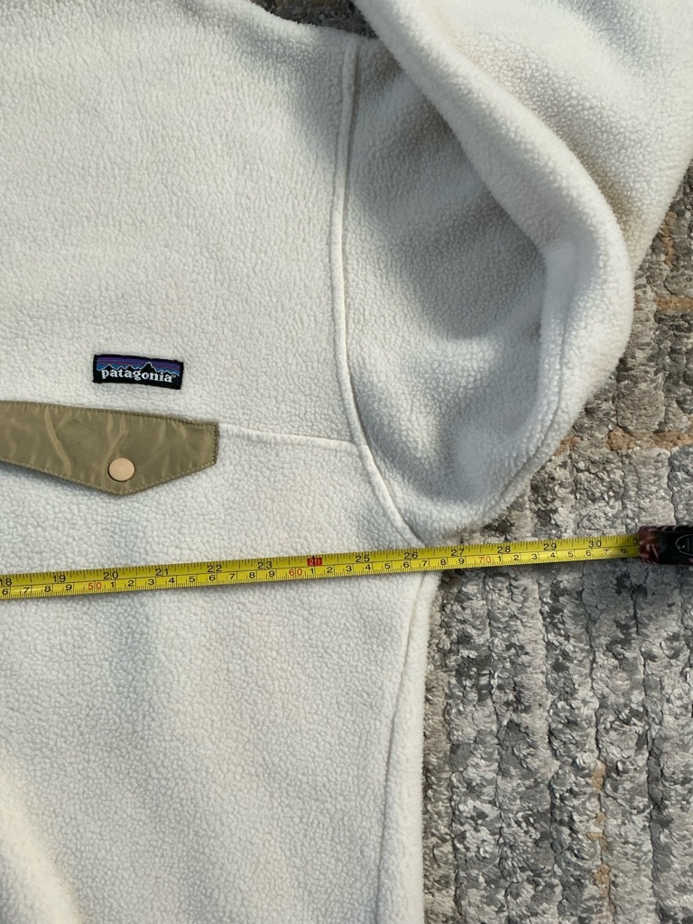 Patagonia Cream Snap-Button Synchilla Pullover with Olive Trim! EUC! SZ L - Picture 6 of 9